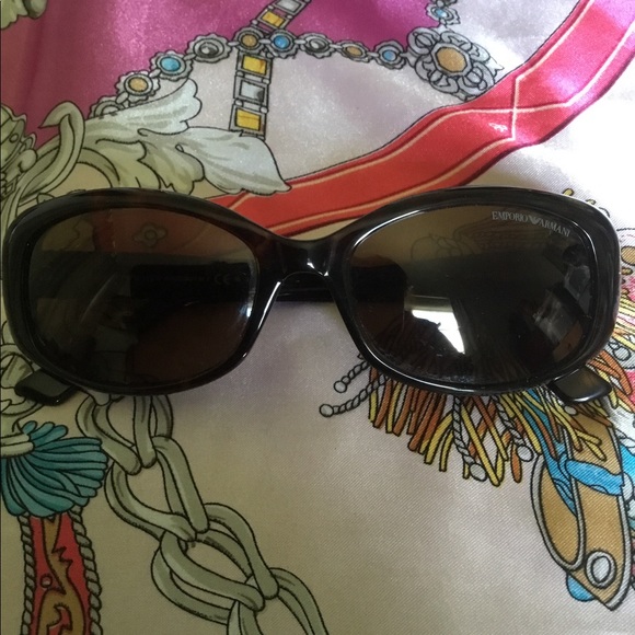 🌹Emporio Armani sunglasses - Picture 3 of 8
